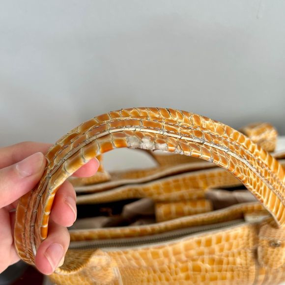 Monsac Italian Patent Leather Handbag Purse - Picture 4 of 5